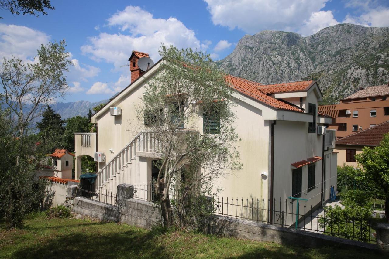 Apartmani Dijana 2 Котор Екстериор снимка