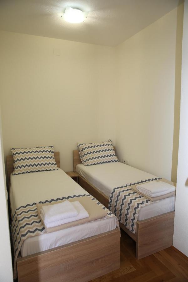 Apartmani Dijana 2 Котор Екстериор снимка