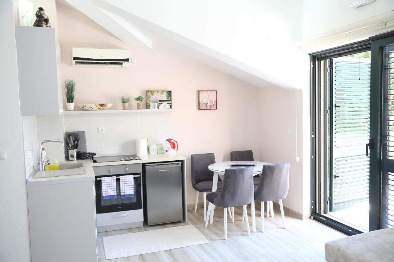 Apartmani Dijana 2 Котор Екстериор снимка